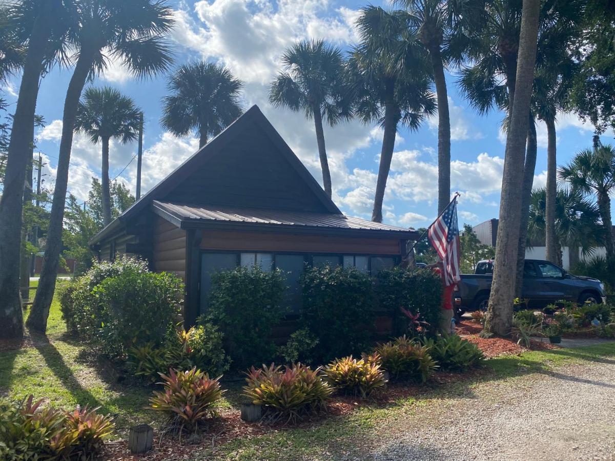 Log Harbor Cabins Okeechobee Exterior photo